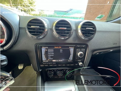 Audi TT Cabrio 2.0 TFSI (13)