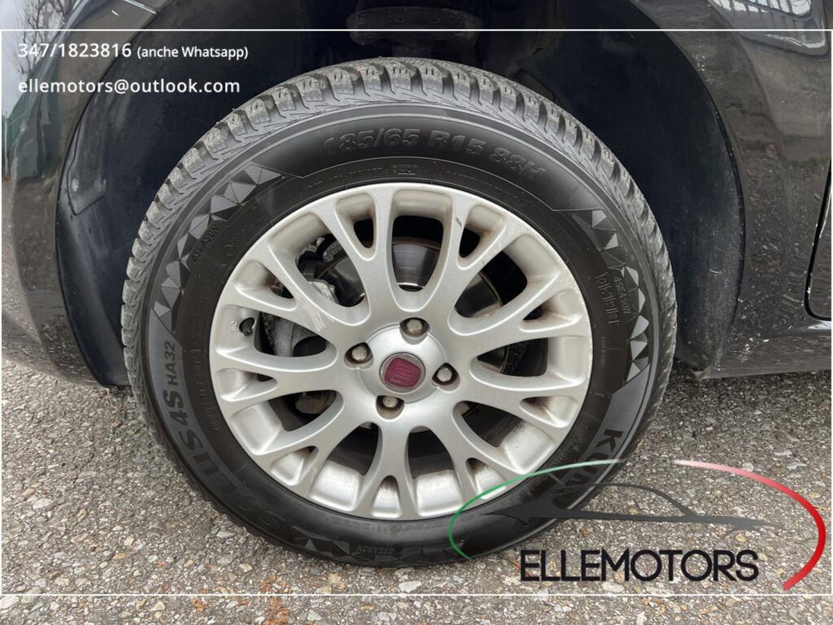 Fiat Grande Punto 1.4 3 porte Actual Natural Power (7)