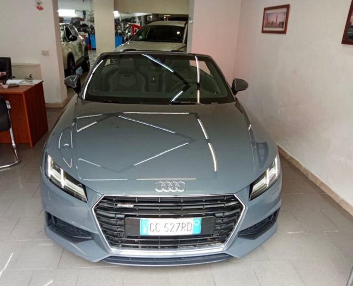Audi TT Cabrio 2.0 TFSI quattro S tronic S line (2)