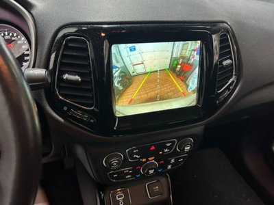 Jeep Compass 1.6 Multijet II 2WD Limited (15)