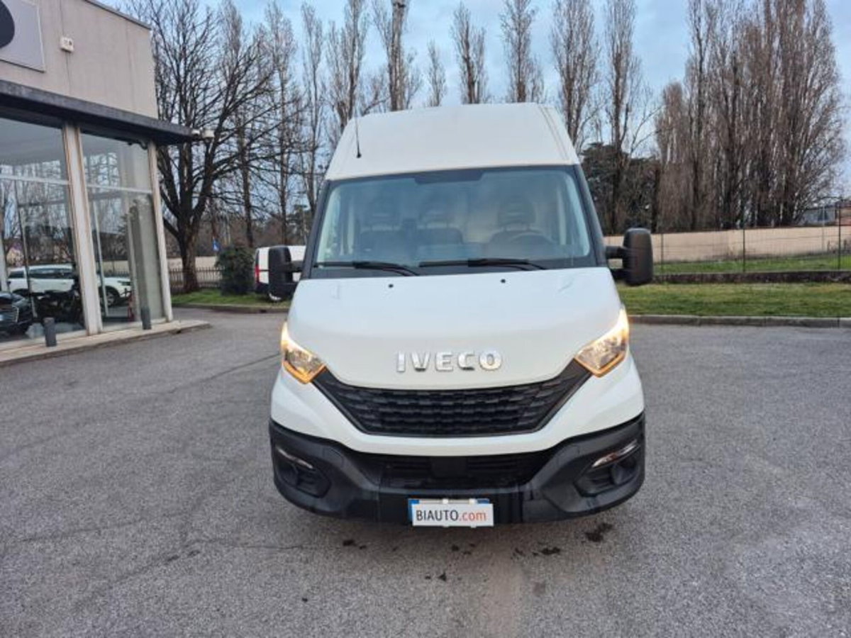 Iveco Daily Furgone 35S12V 2.3 Hpi PM-TA Furgone (3)