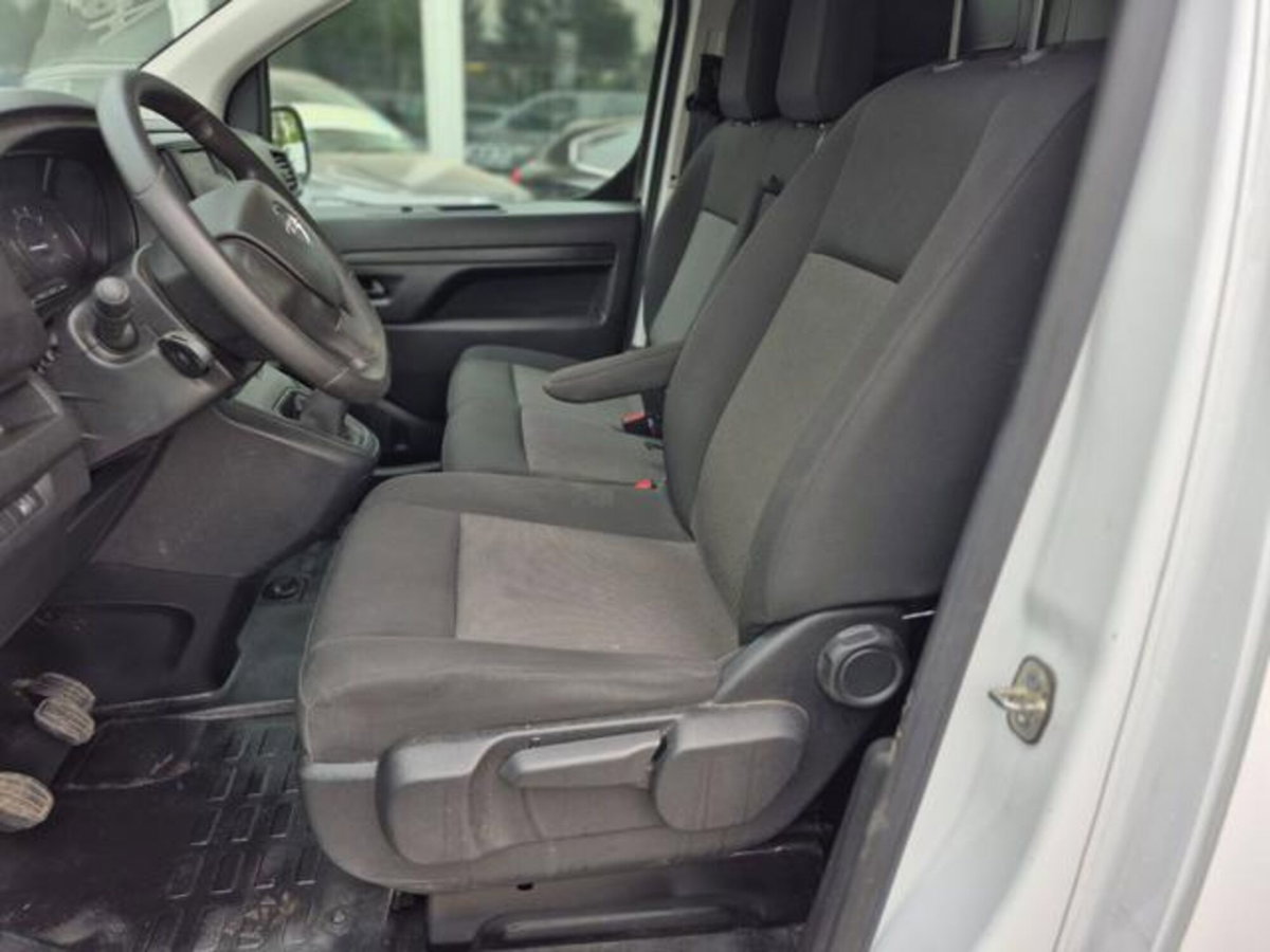 Opel Vivaro Furgone 1.5 Diesel 120CV S&S PL-TN M Furgone Enjoy (11)