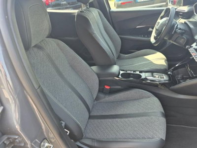 Peugeot 2008 BlueHDi 130 S&S EAT8 Allure Pack (12)