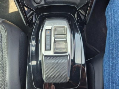 Peugeot 2008 BlueHDi 130 S&S EAT8 Allure Pack (17)