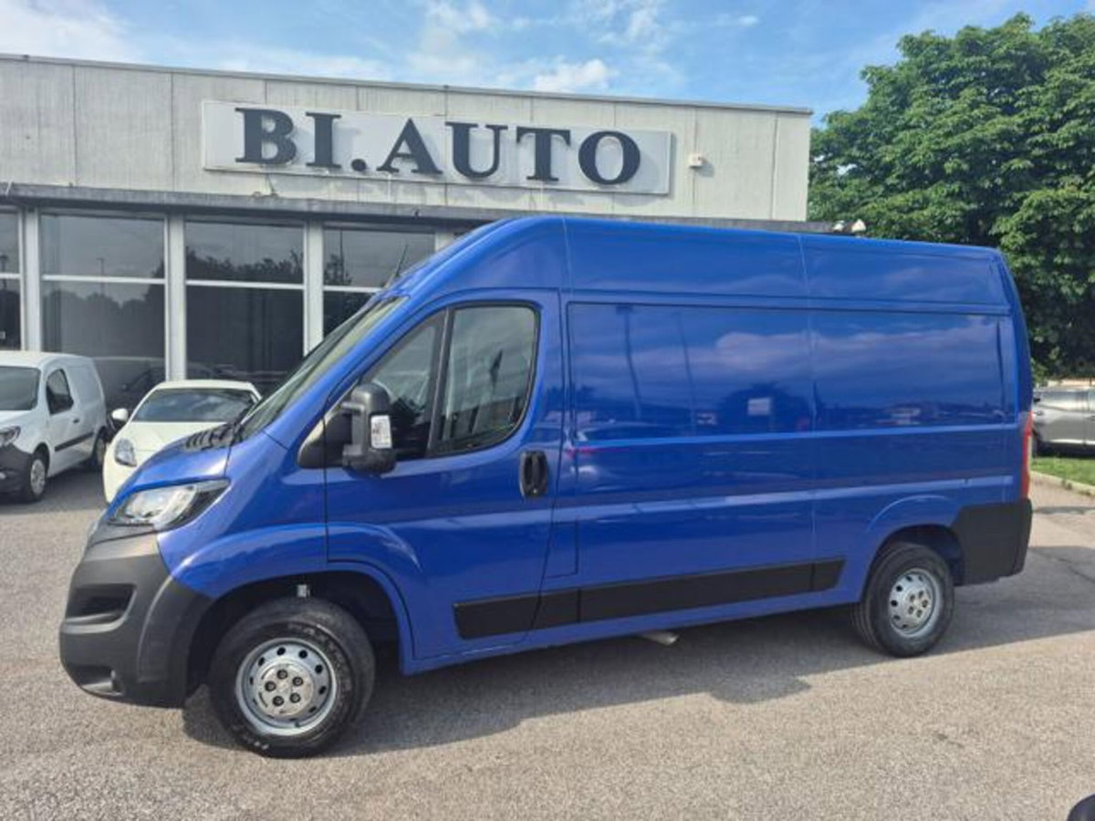 Peugeot Boxer Furgone 335 2.2 BlueHDi 140 S&S PM-TM Furgone Premium (3)
