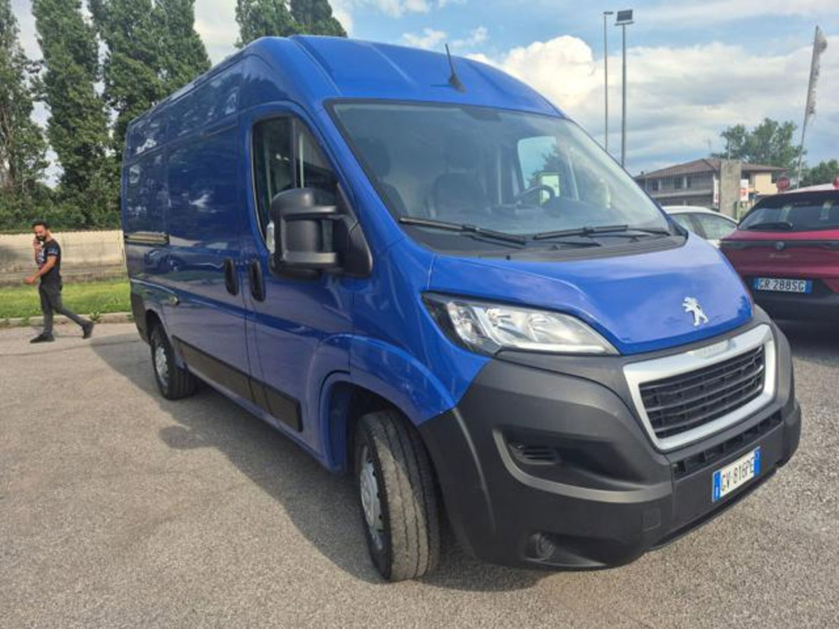 Peugeot Boxer Furgone 335 2.2 BlueHDi 140 S&S PM-TM Furgone Premium (4)