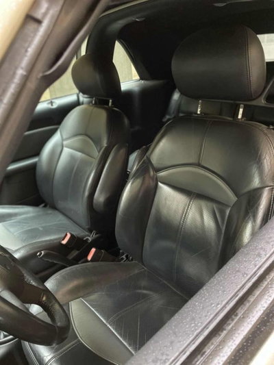 Chrysler PT Cruiser Cabrio PT Cruiser 2.4 turbo cat GT Cabrio (14)