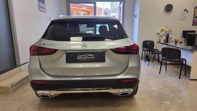 Mercedes-Benz GLA SUV 180 d Progressive Advanced Plus auto (7)