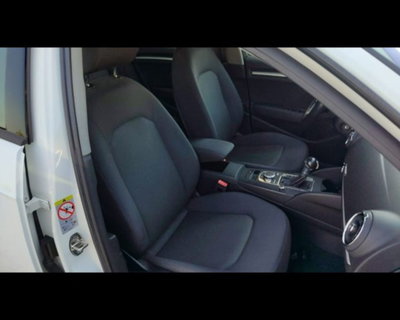 Audi A3 Sportback 30 g-tron S tronic Business (16)
