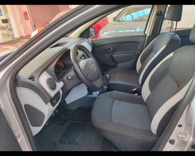 Dacia Sandero 1.2 75CV Ambiance (10)