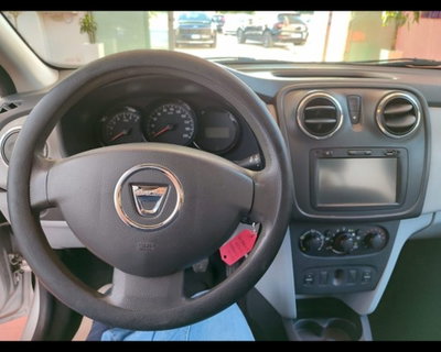 Dacia Sandero 1.2 75CV Ambiance (14)