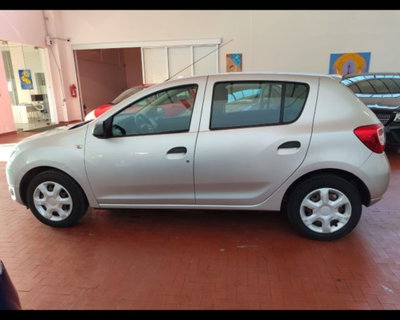 Dacia Sandero 1.2 75CV Ambiance (8)