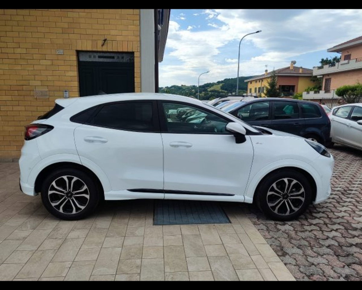 Ford Puma 1.0 EcoBoost Hybrid 125 CV S&S ST-Line Design 2 (2)