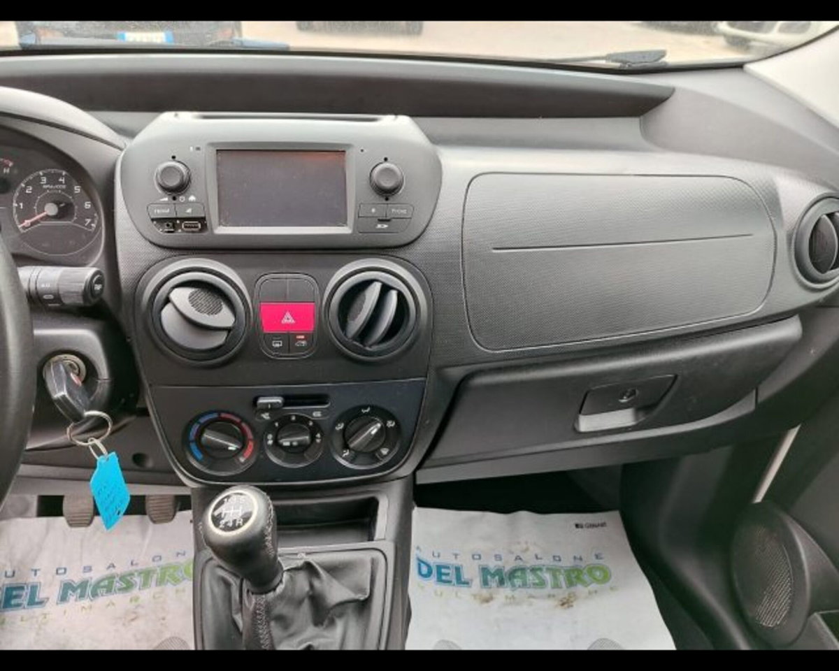 Fiat Fiorino 1.3 MJT 75CV Combi Semi Adventure (13)