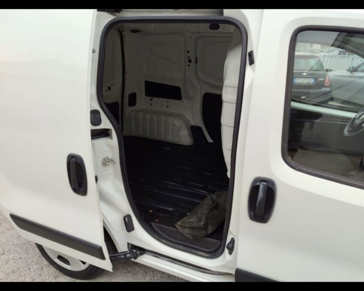 Fiat Fiorino 1.3 MJT 75CV Combi Semi Adventure (19)