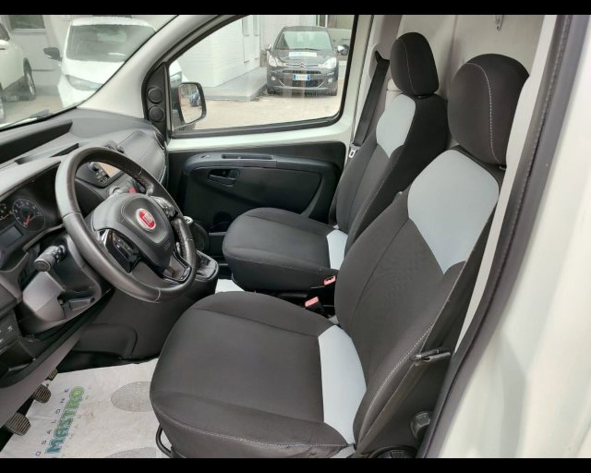 Fiat Fiorino 1.3 MJT 75CV Combi Semi Adventure (9)