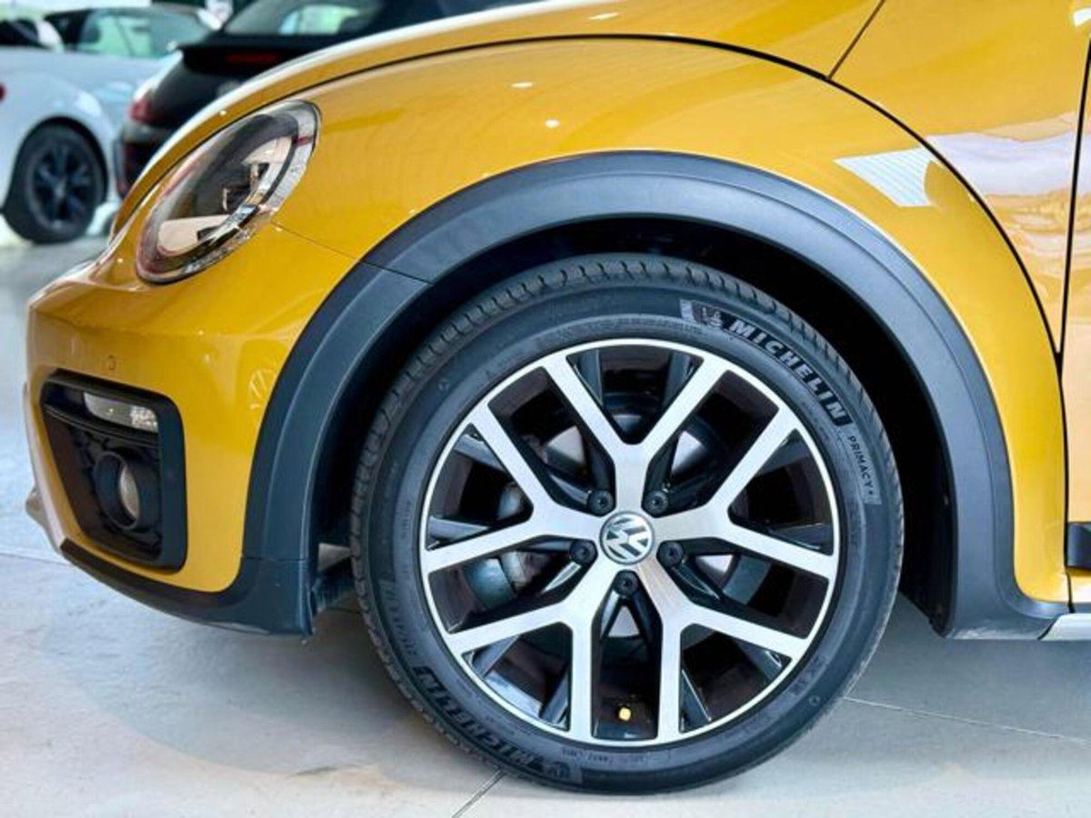 Volkswagen Maggiolino Cabrio 1.4 TSI Sport BlueMotion Technology (10)