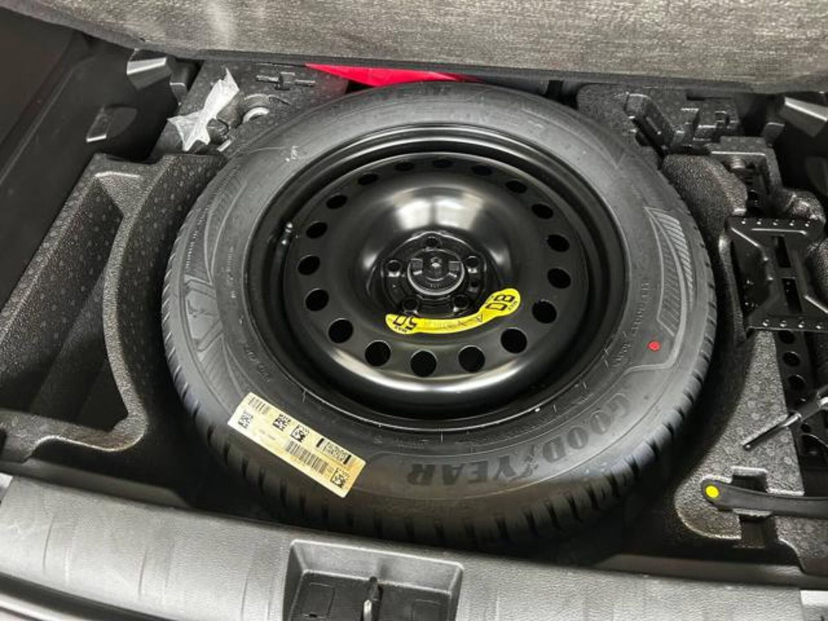 Jeep Renegade 1.5 turbo t4 mhev Summit 2wd dct (8)