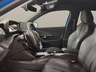 Peugeot 2008 BlueHDi 130 S&S EAT8 GT Pack (8)