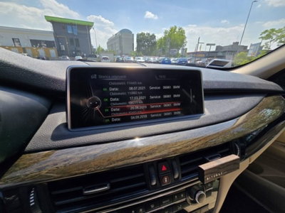 BMW X5 xDrive30d 249CV Luxury (12)