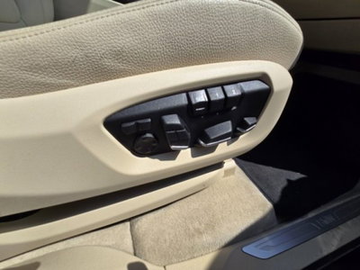 BMW X5 xDrive30d 249CV Luxury (9)