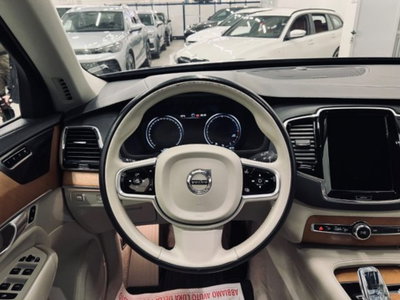 Volvo XC90 B5 (d) AWD Geartronic Inscription (10)