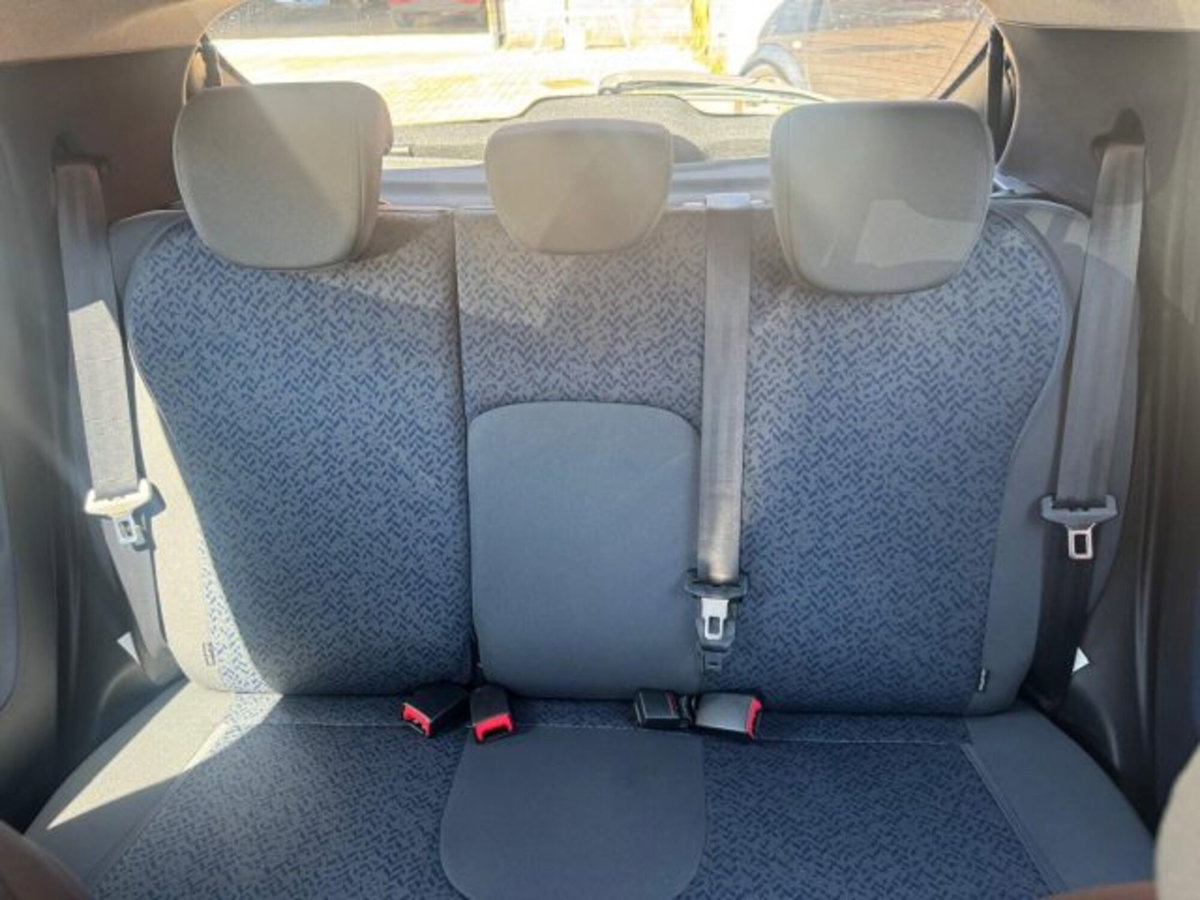 Lancia Ypsilon 1.0 FireFly 5 porte S&S Hybrid Ecochic A. Ferretti (14)