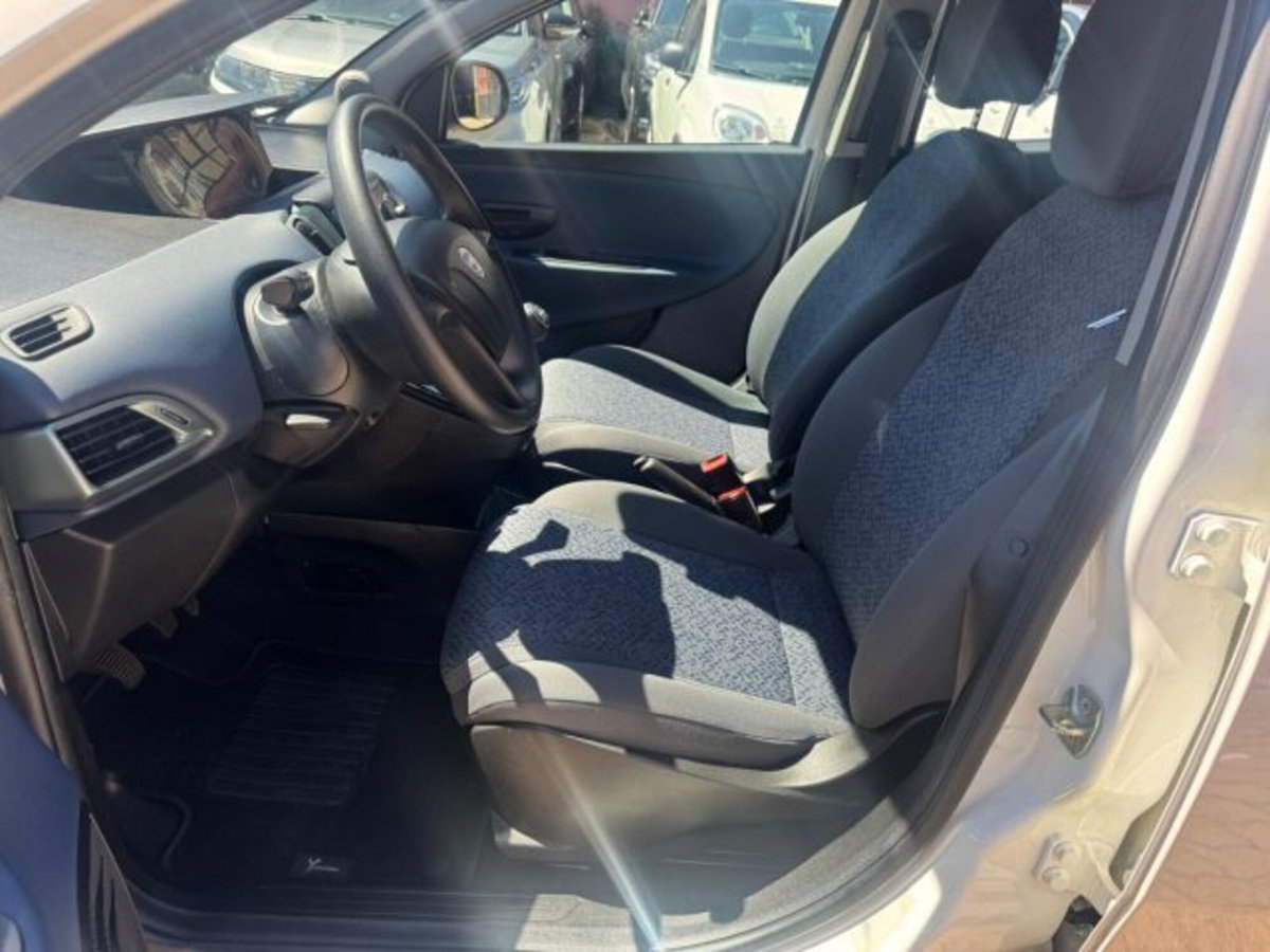 Fiat Panda 1.0 firefly hybrid s&s 70cv 5p.ti (12)