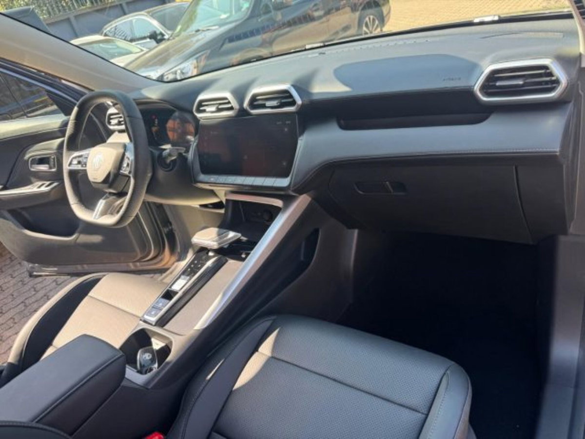 Mg ZS ZS 1.5 Luxury (13)