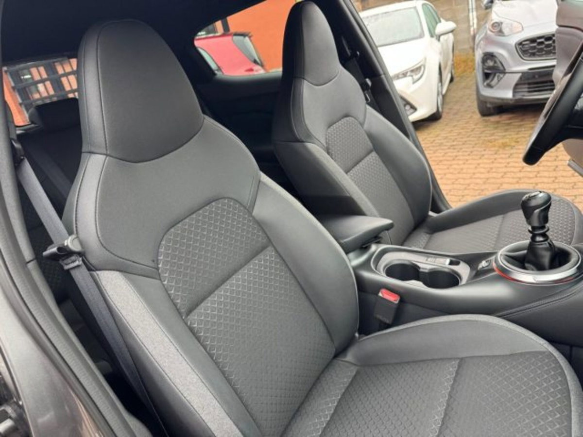 Nissan Juke 1.0 dig-t N-Connecta 114cv (12)
