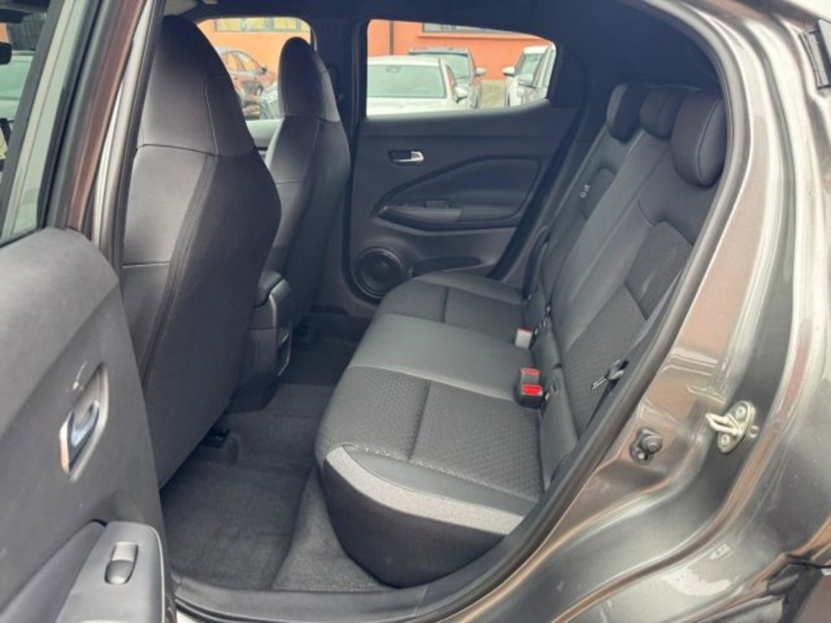 Nissan Juke 1.0 dig-t N-Connecta 114cv (14)