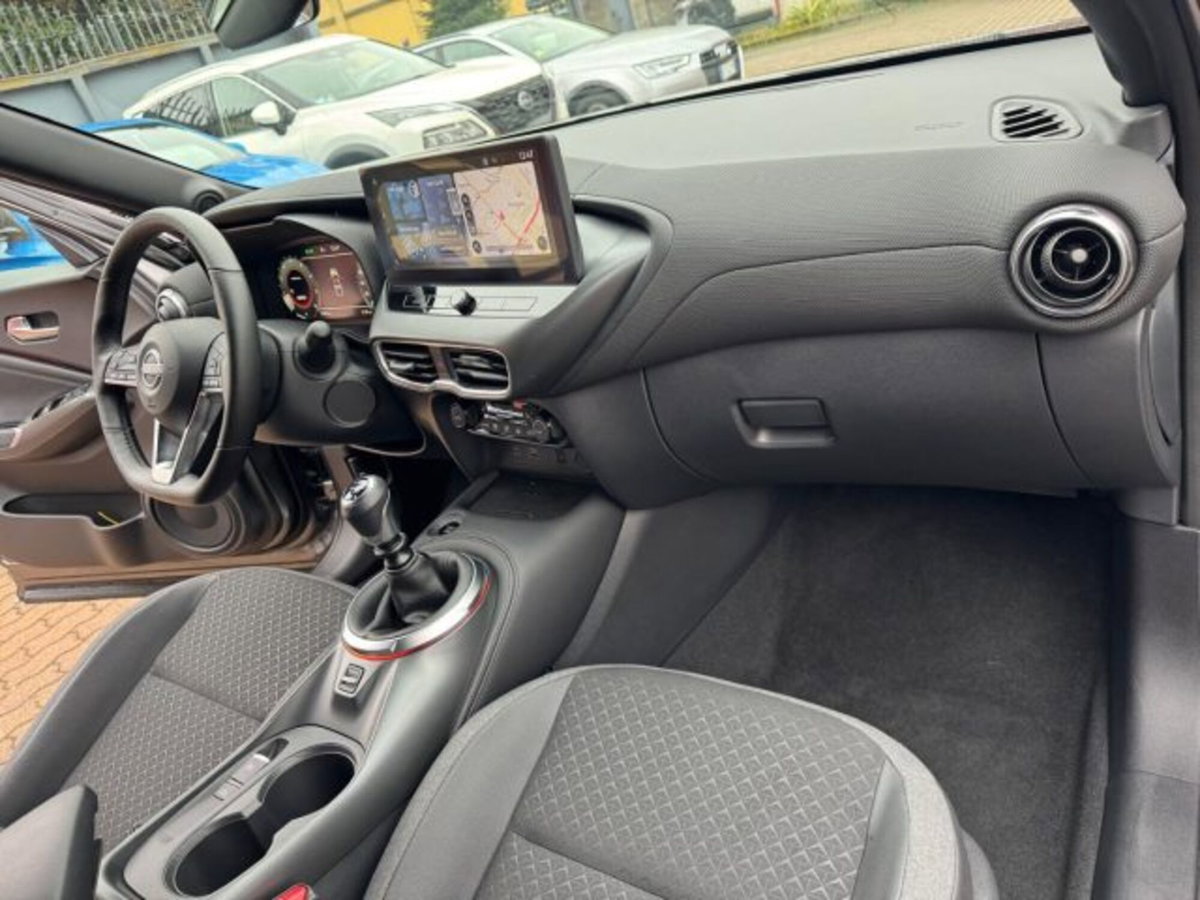 Nissan Juke 1.0 dig-t N-Connecta 114cv (15)
