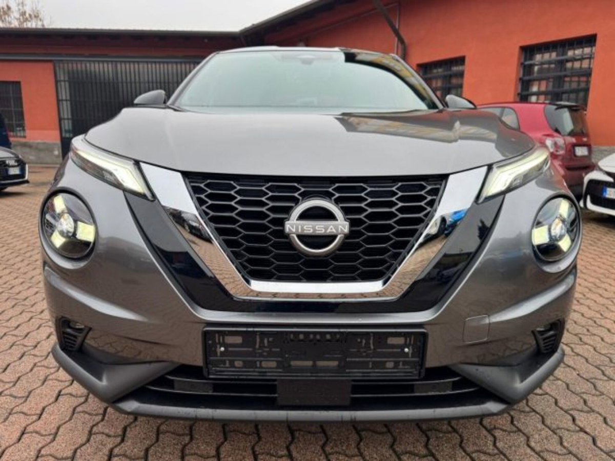 Nissan Juke 1.0 dig-t N-Connecta 114cv (3)