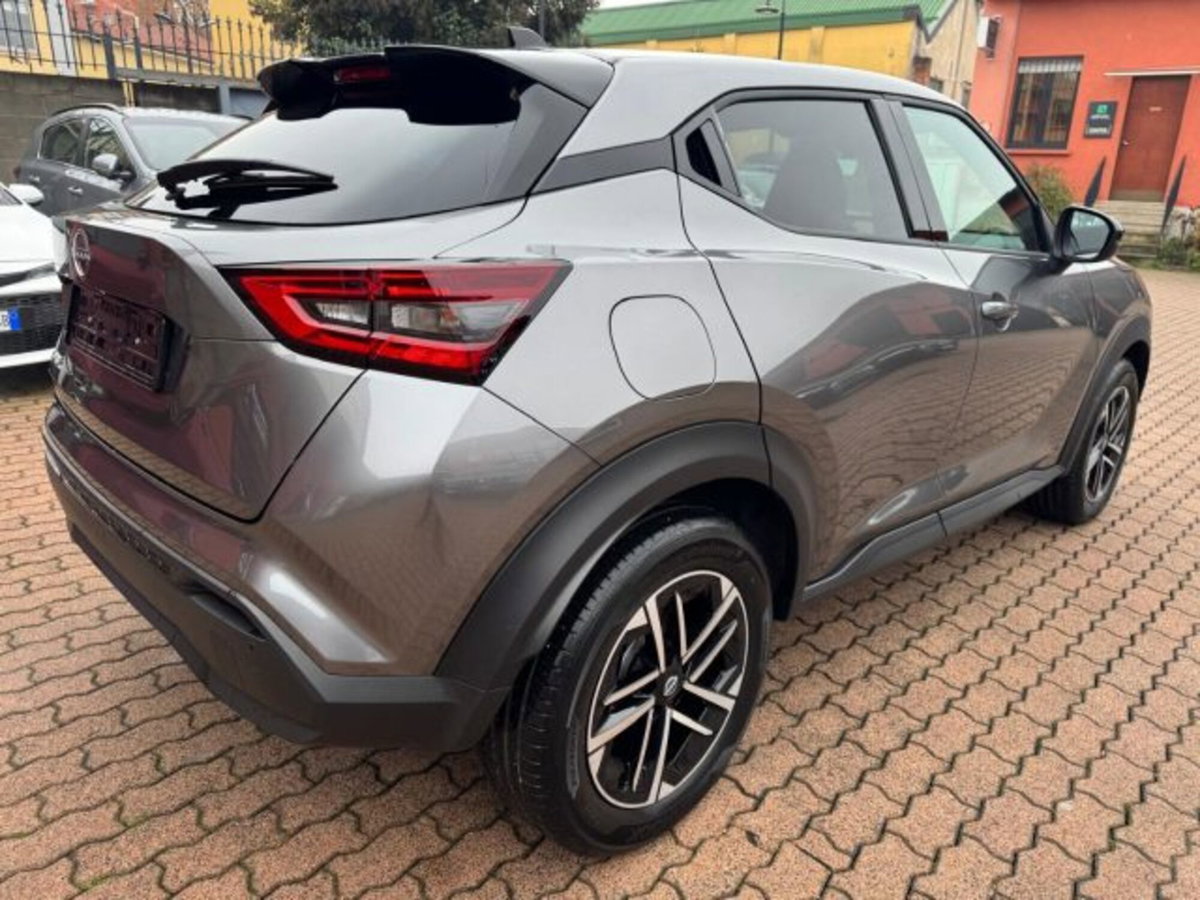 Nissan Juke 1.0 dig-t N-Connecta 114cv (4)