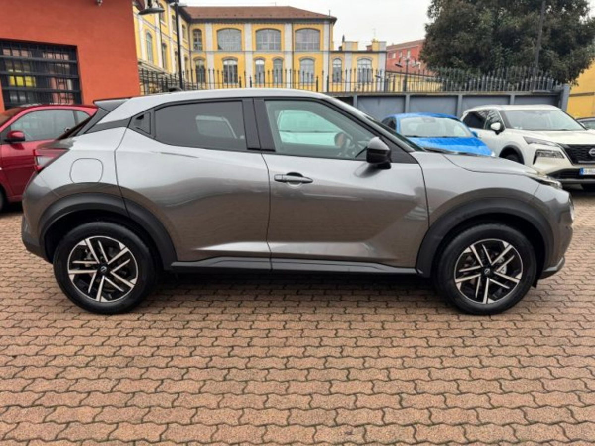 Nissan Juke 1.0 dig-t N-Connecta 114cv (6)