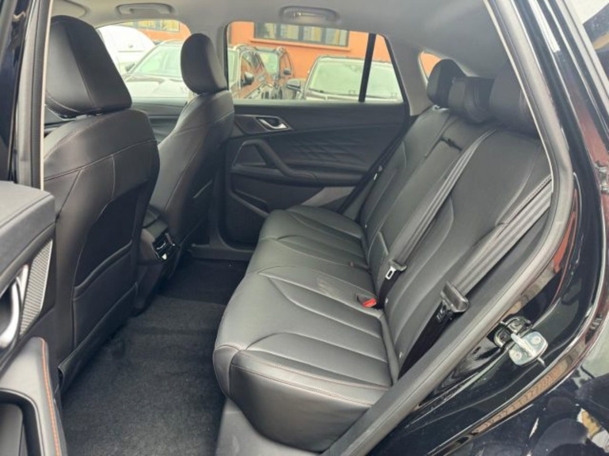 Mg HS HS 1.5T-GDI Luxury (18)