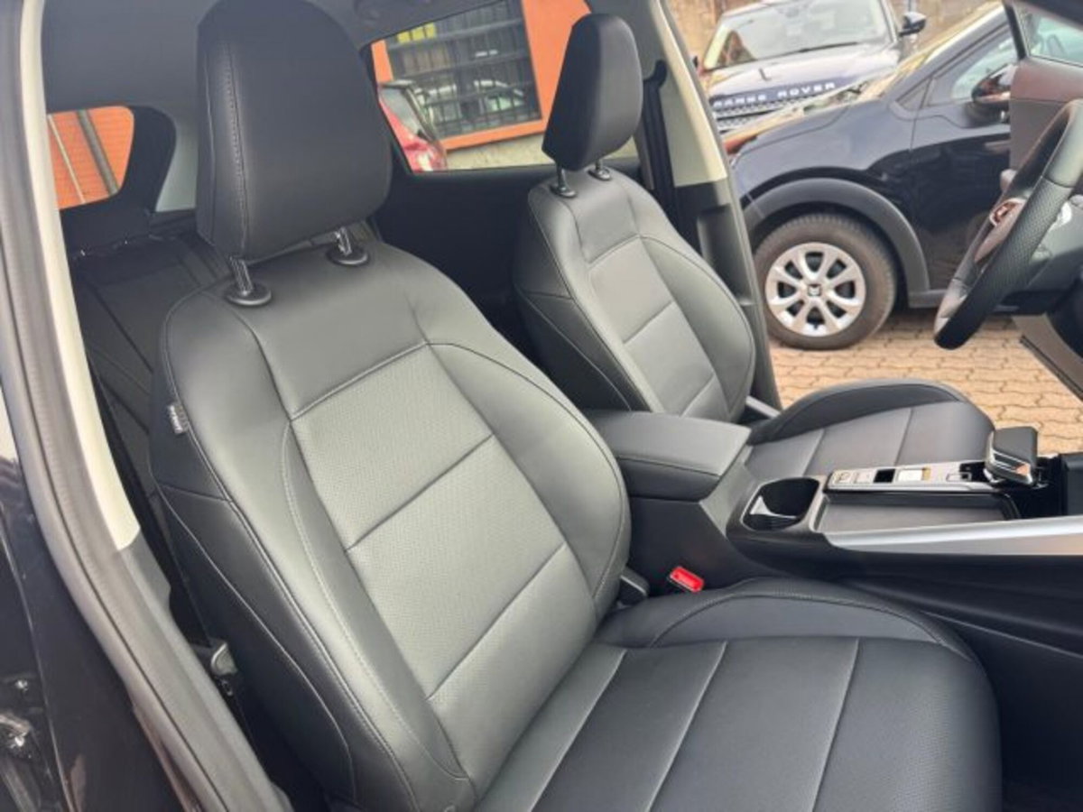Mg ZS ZS 1.5 Luxury (19)