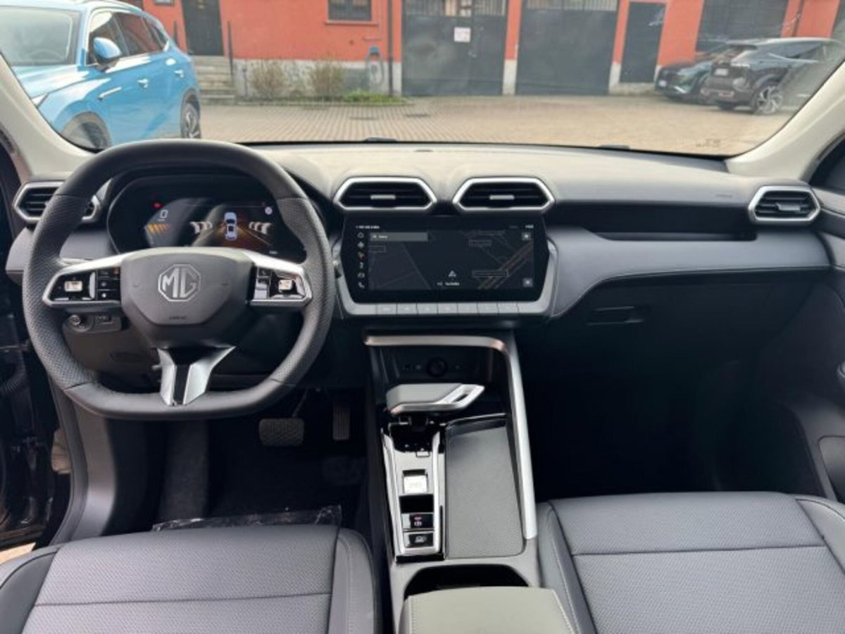 Mg ZS ZS 1.5 Luxury (7)