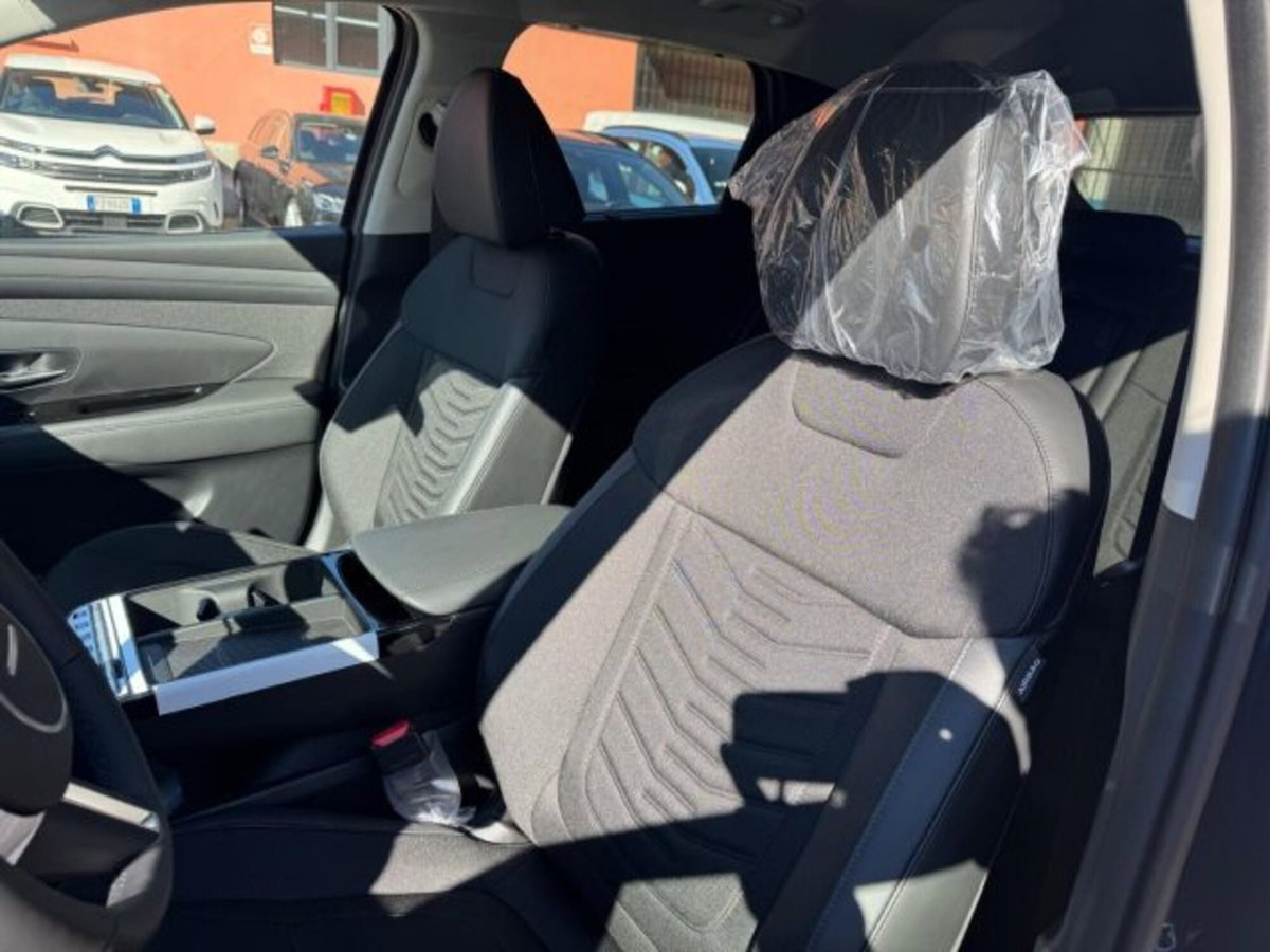 Hyundai Tucson 1.6 CRDi Exellence (16)