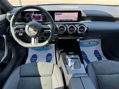 Mercedes-Benz Classe A 180 AMG Line Premium Plus auto (14)