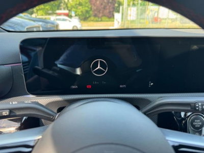 Mercedes-Benz Classe A 180 AMG Line Premium Plus auto (6)