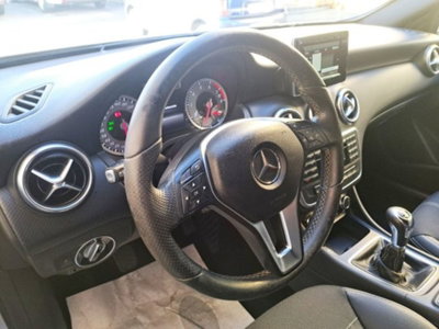 Mercedes-Benz Classe A 200 BlueEFFICIENCY Premium (14)
