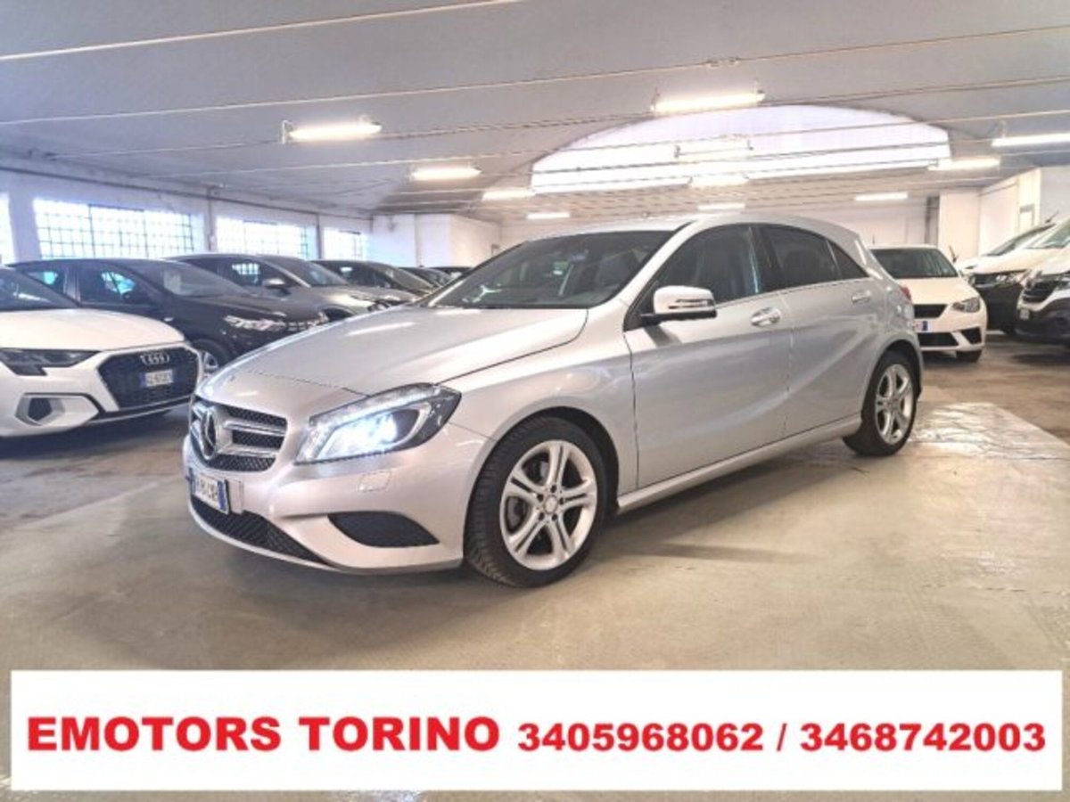 Mercedes-Benz Classe A 200 BlueEFFICIENCY Premium (2)