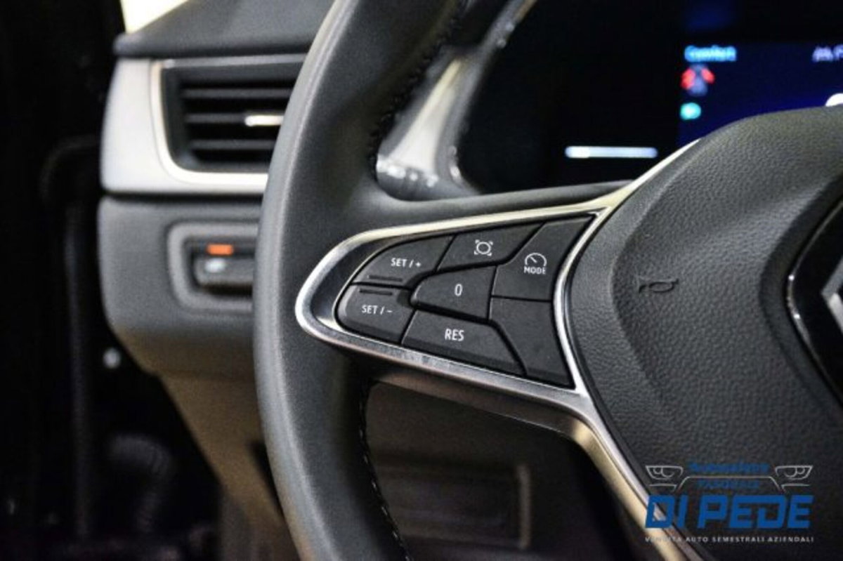 Renault Captur TCe 90 CV Techno (15)