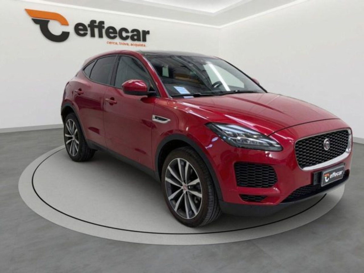 Jaguar E-Pace 2.0D 150 CV AWD aut. R-Dynamic HSE (3)