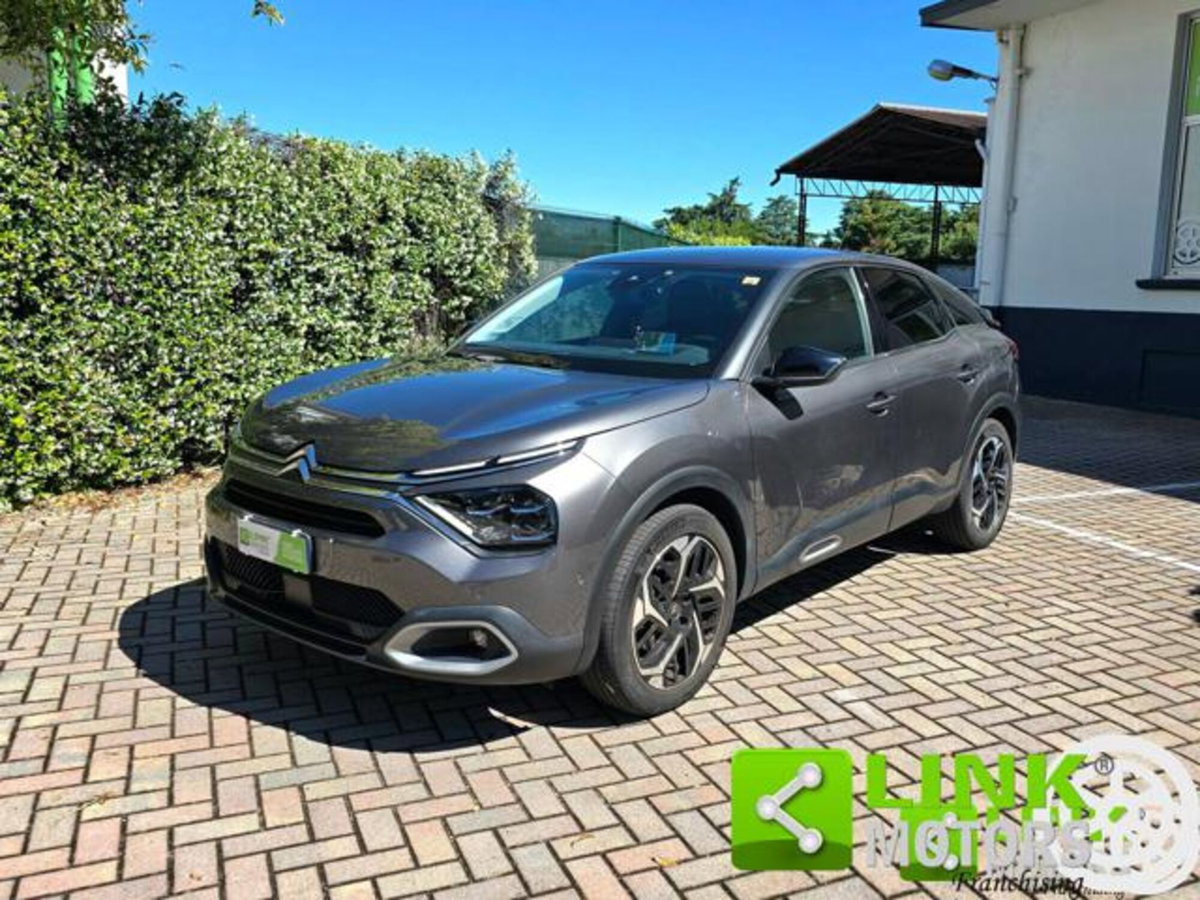Citroen C4 PureTech 130 S&S EAT8 Shine (3)