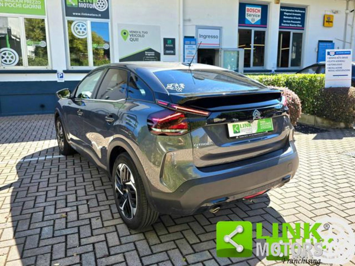 Citroen C4 PureTech 130 S&S EAT8 Shine (4)