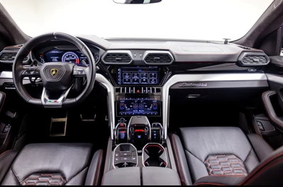 Lamborghini Urus 4.0 (15)
