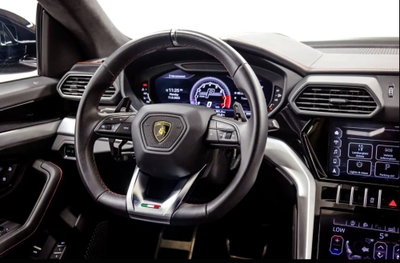 Lamborghini Urus 4.0 (6)