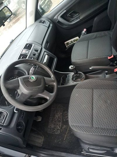 Skoda Fabia 1.6 TDI CR 90CV 5p. Style (6)